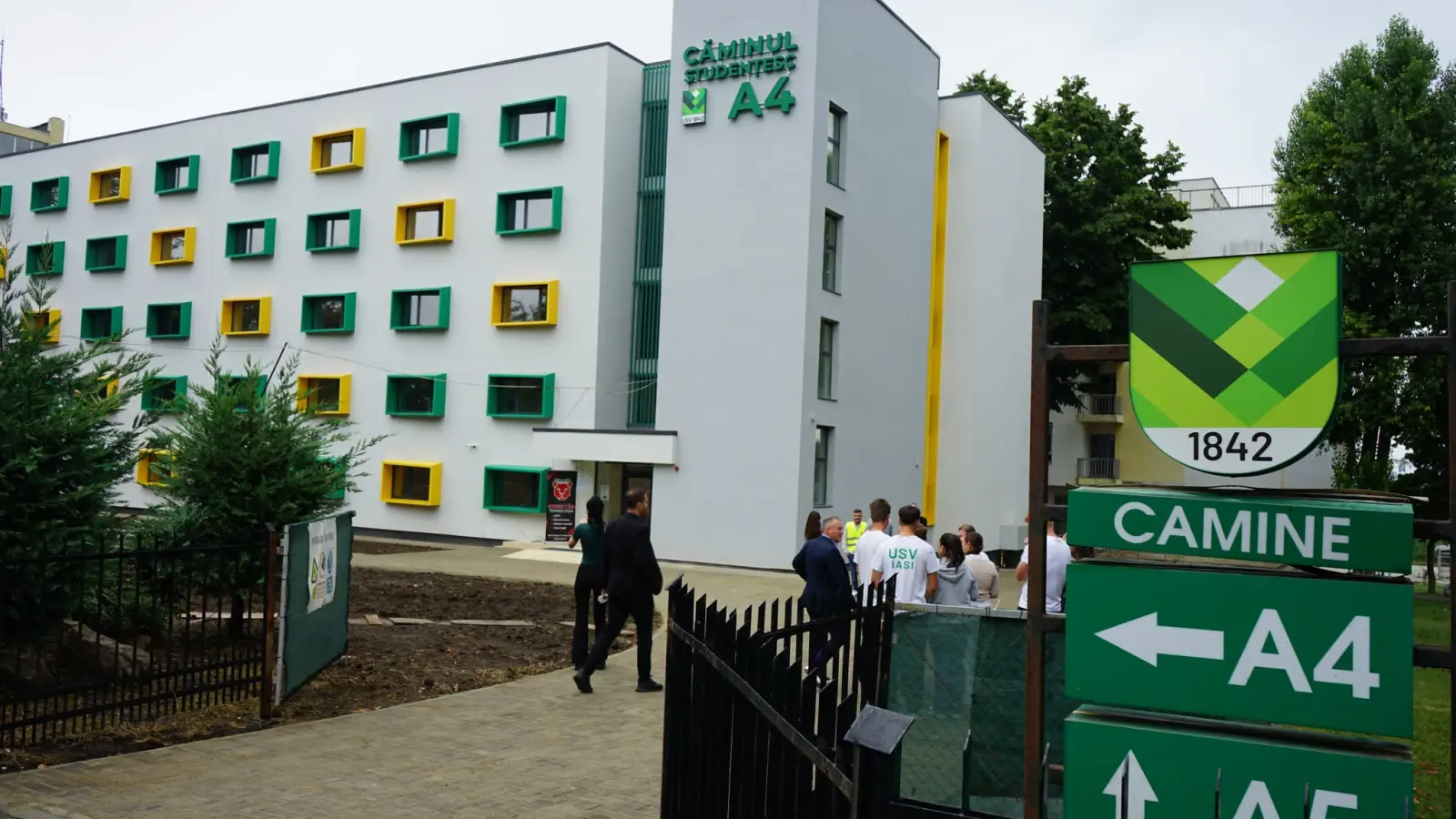 USV Iași a modernizat complet căminul A4. Camere cu băi proprii și energie verde