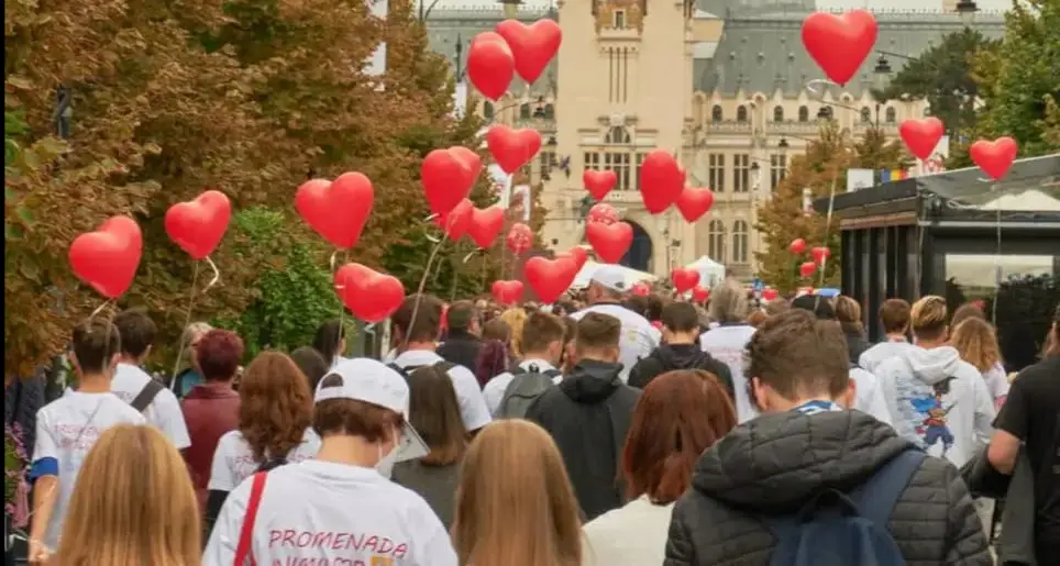 Ieșenii sunt chemați la o plimbare de 5 kilometri prin oraș. „Promenada Inimilor” revine în capitala Moldovei