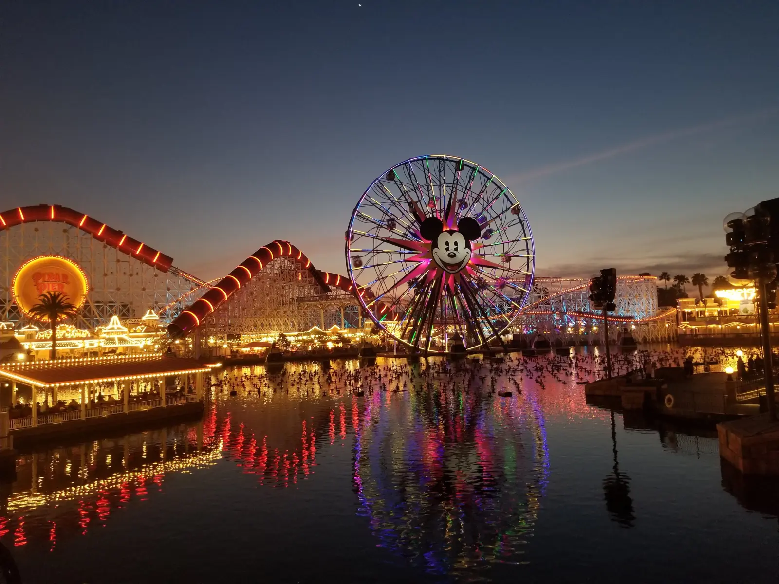 Mihai Chirica a contactat Disney pentru un parc de distracții la Iași! Ce răspuns a primit